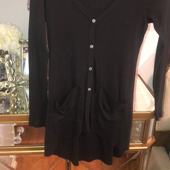 Cardigan - Picture 2 of 4